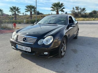 Mercedes-Benz 200 cdi 2005