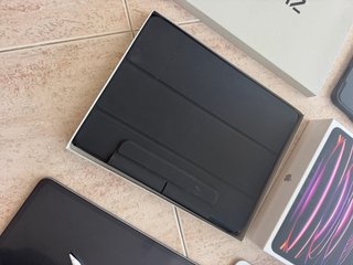 iPad Pro 12.9 6ª Gen 256GB + Apple Pencil