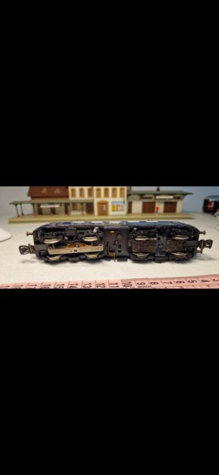 Locomotora Märklin 3034