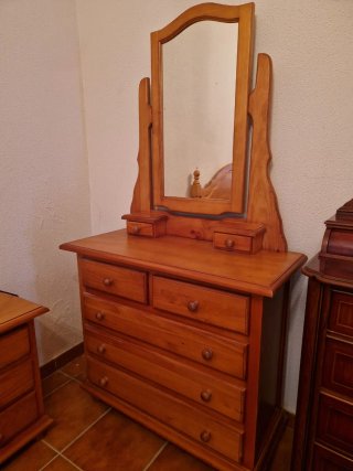 Cómoda provenzal madera con espejo