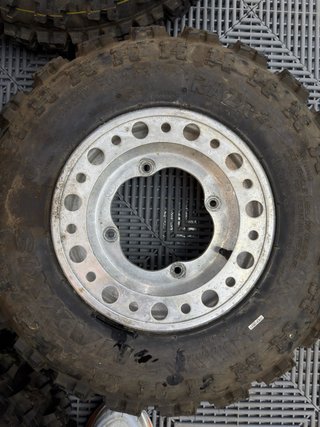 Llantas y Neumáticos Yamaha Banshee