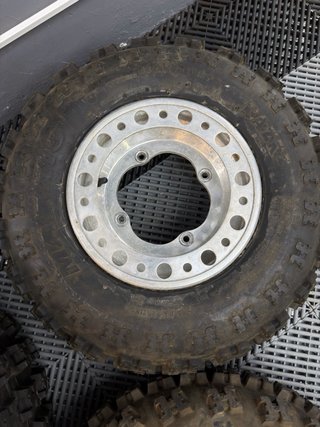 Llantas y Neumáticos Yamaha Banshee