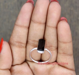Anillo Plata y Turmalina Negra talla 18
