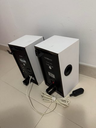 Lote 6 altavoces amplificados 75€lote/30€ pareja