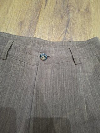 Pantalón corto marrón