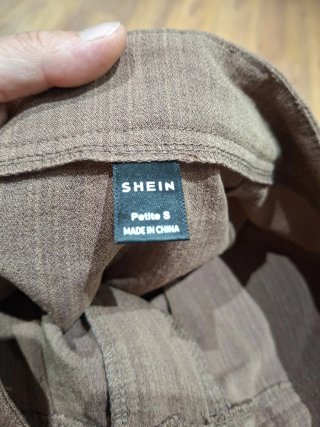 Pantalón corto marrón