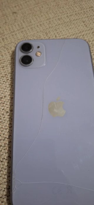 iPhone 11 Lila +fundas
