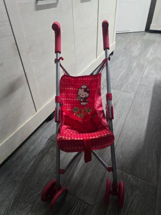 Carrito Muñecas Hello Kitty Rojo