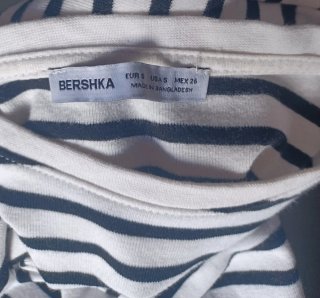 Top mang larga ajustado Bershka rayas T. S