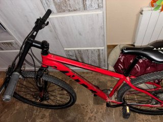 Bicicleta de Montaña Roja