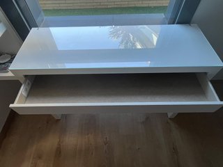 Tocador Malm Ikea Blanco con Cristal