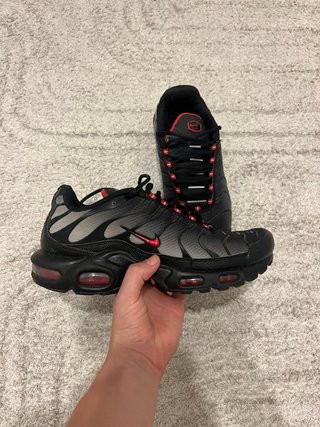 Nike Air Max Plus TN Zapatillas Negras Rojas
