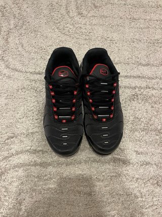 Nike Air Max Plus TN Zapatillas Negras Rojas