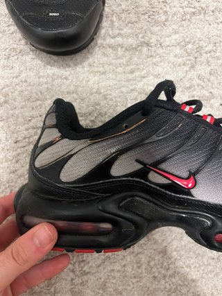 Nike Air Max Plus TN Zapatillas Negras Rojas