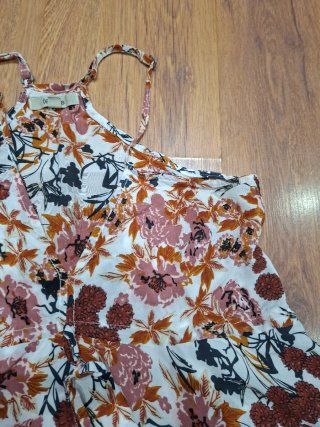Top floral halter