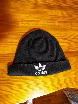 Gorro Adidas Negro para niños