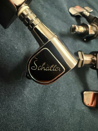 Clavijeros Schaller para bajo + Piezo Eléctrico
