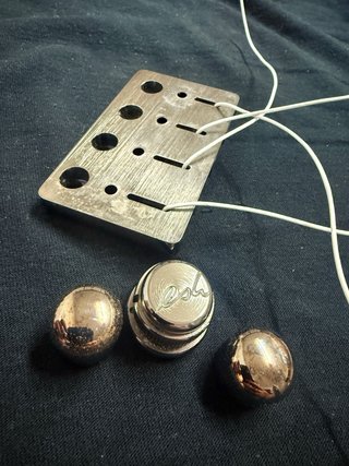 Clavijeros Schaller para bajo + Piezo Eléctrico