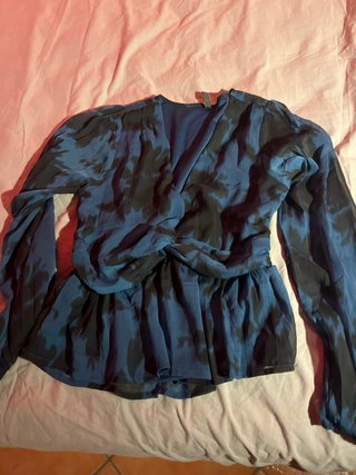 Blusa Tiffosi azul y negra
