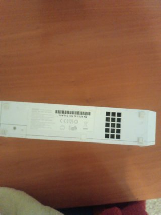 Consola Wii con 2 mandos y 2 juegos