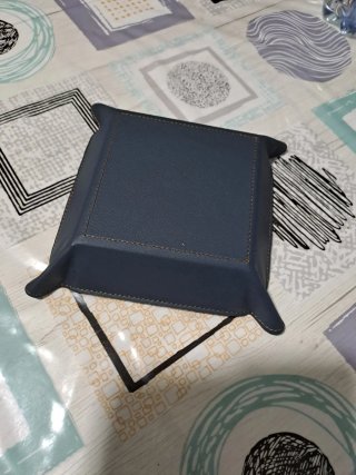 Svuotatasche in pelle sintetica blu e marrone