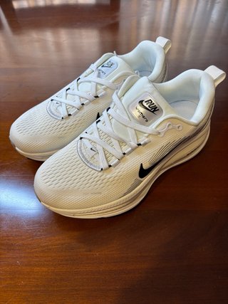 Nike Vomero 18