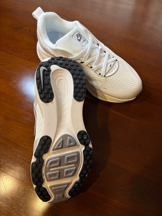 Nike Vomero 18