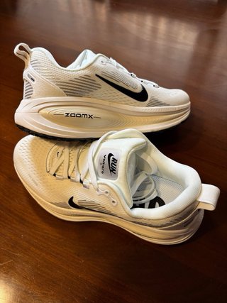 Nike Vomero 18