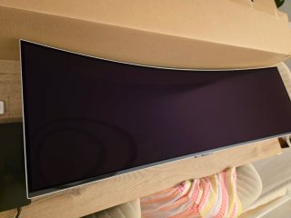 Samsung Odyssey G9 OLED 2K 240Hz 49" + Garantia