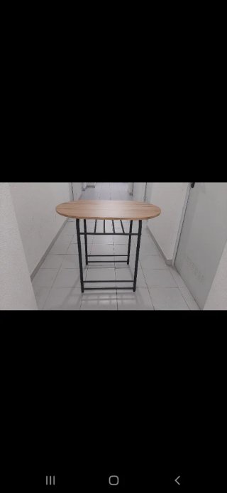 Mesa de terraza redonda madera y metal
