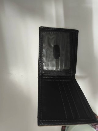 Monedero hombre diseño calavera y punk
