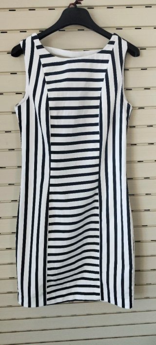 Vestido rayas blanco y negro