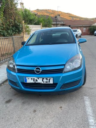 Opel Astra 2004