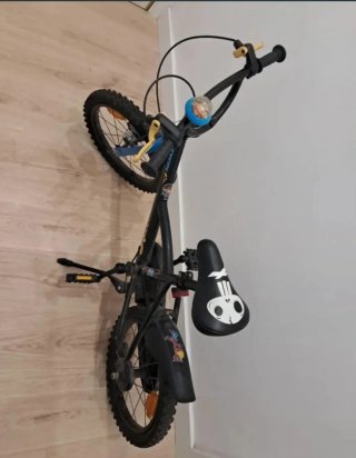 Bicicleta infantil BTWIN negra