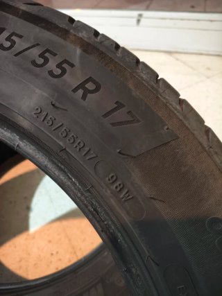 Neumáticos 215/55 R17