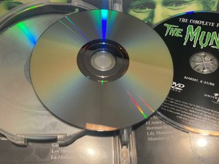 DVD La Familia Monster -Primera Temporada Completa