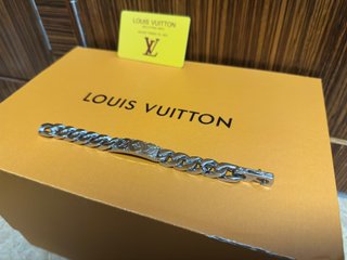 Pulsera Louis Vuitton Plateada