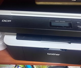 Impresora Multifunción Láser Brother DCP-1612W