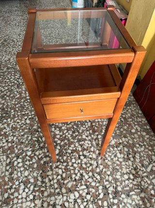 Mesa auxiliar madera y cristal