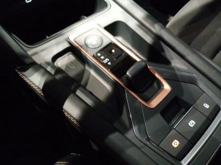 CUPRA Leon 2025