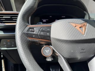 CUPRA Leon 2025