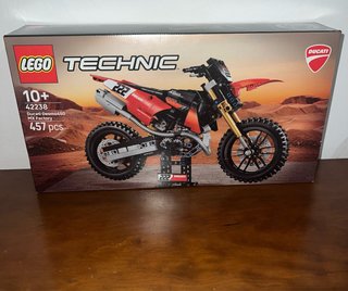 LEGO Technic Ducati Desmo450 MX Factory 42238