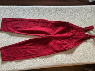 Mono largo rojo