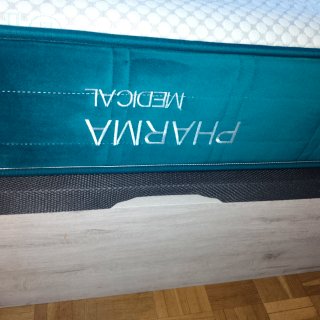 Mesa de comedor y 6 sillas