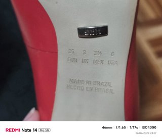 Zapatos de salón rojos Mango