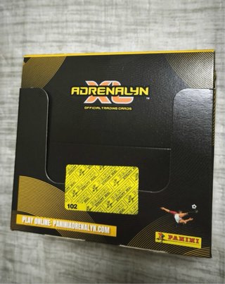Caja 50 sobres Panini Adrenalyn XL FIFA