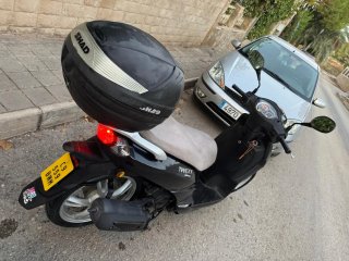 Peugeot Tweet 50cc Negra