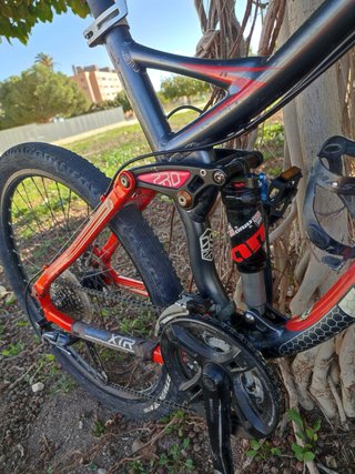 Bicicleta de Montaña Doble Suspensión
