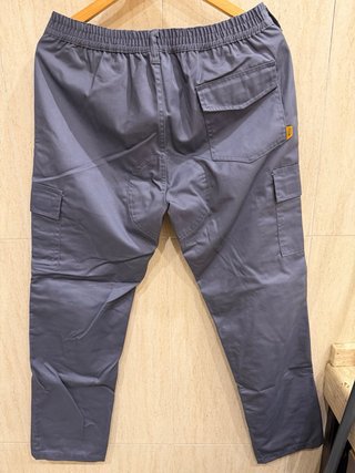 Pantalón de trabajo gris hombre