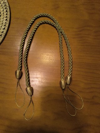 Cordón para cortinas marrón y dorado